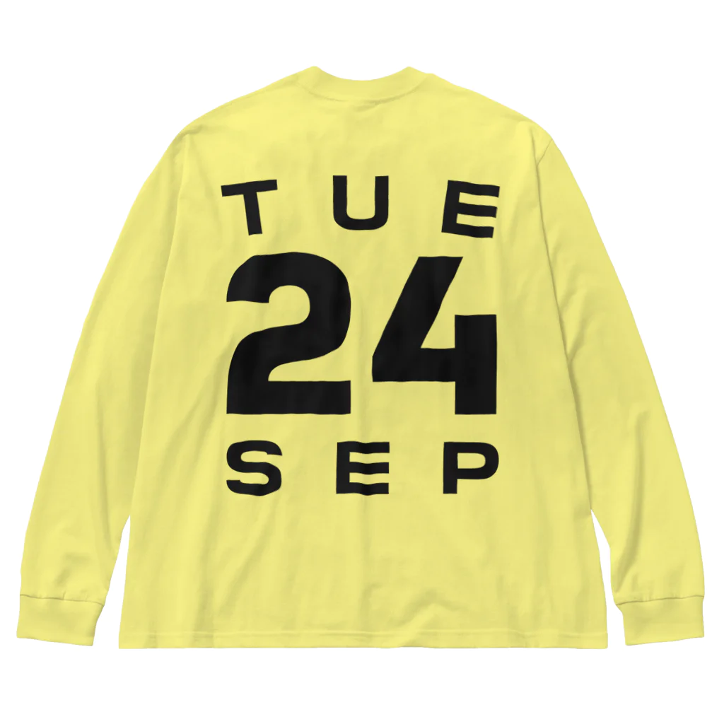 XlebreknitのTuesday, 24th September Big Long Sleeve T-Shirt