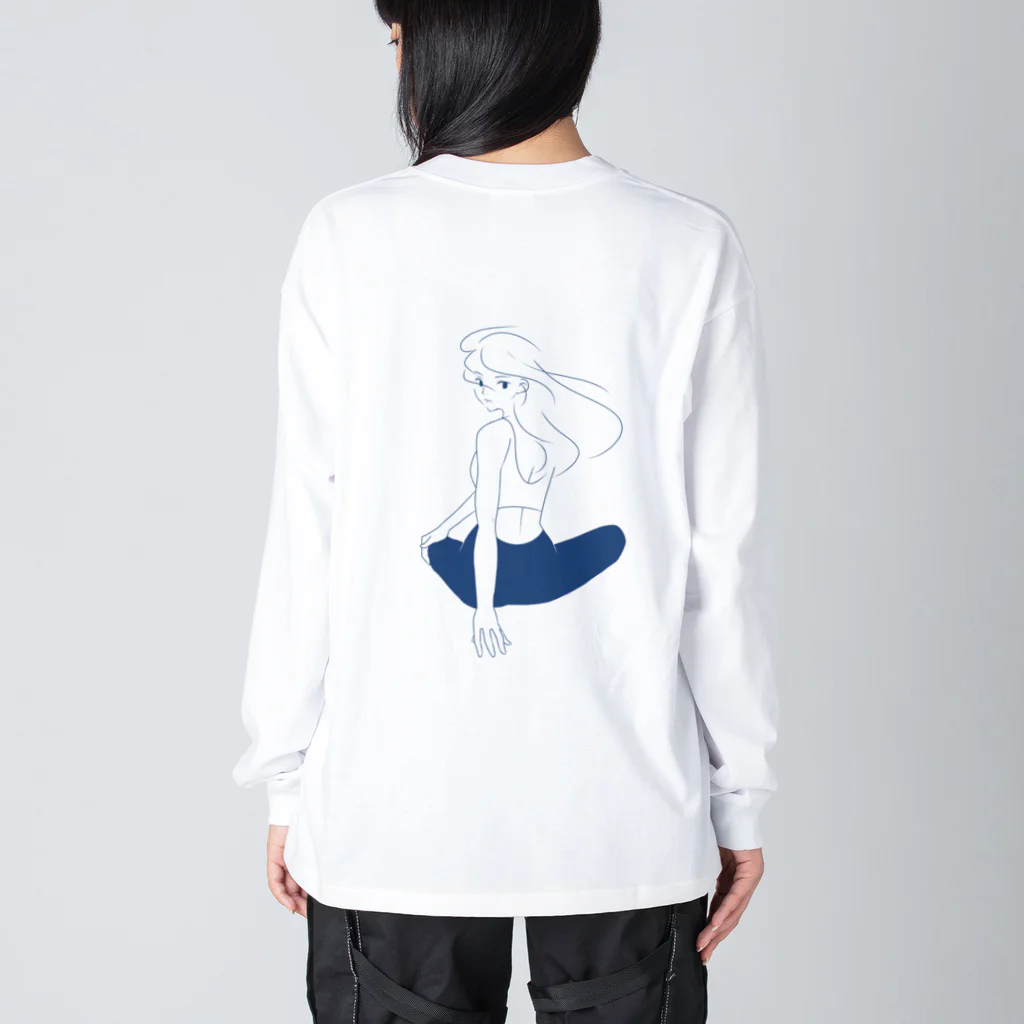 きたのやすこのツイスト Big Long Sleeve T-Shirt