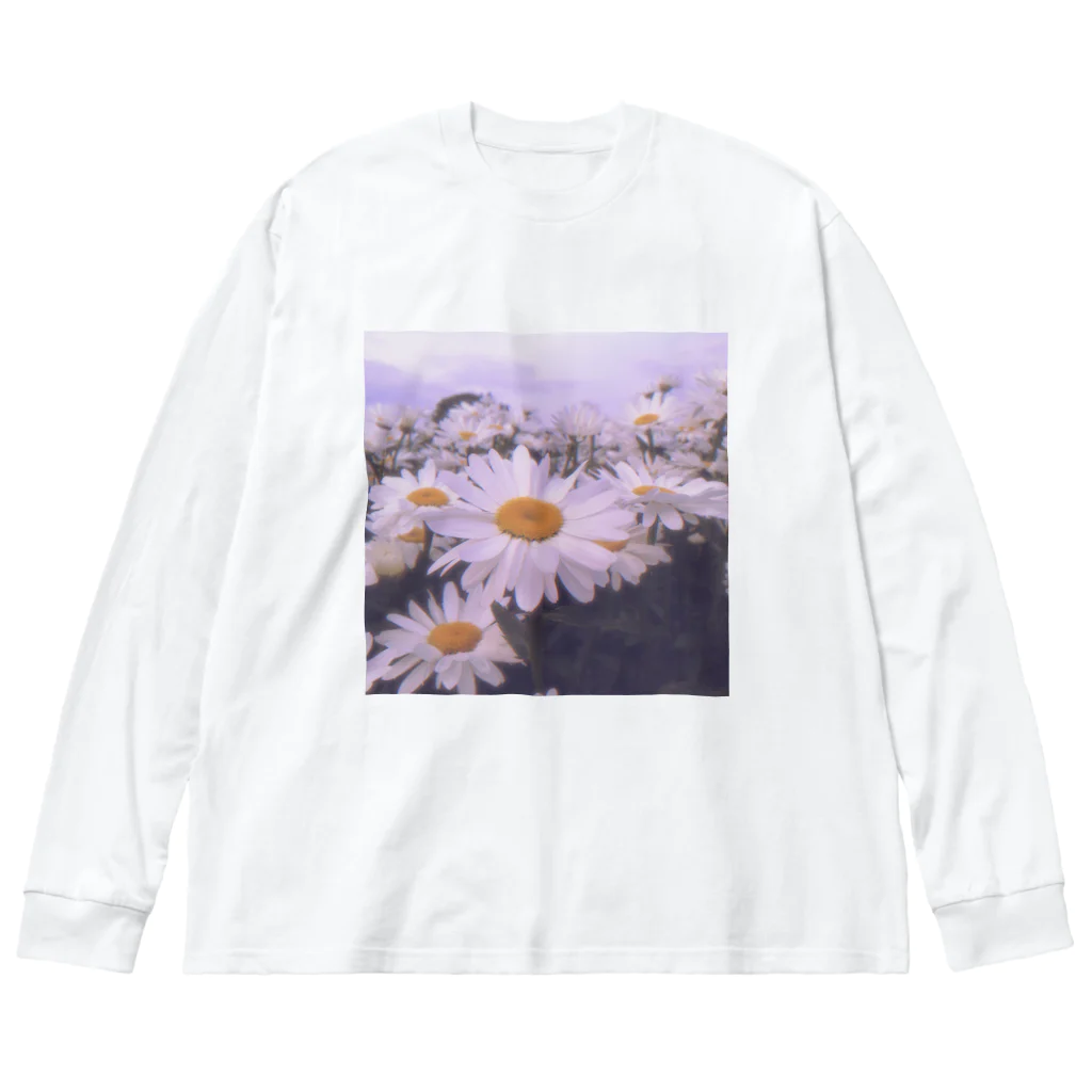 Haunted LabのWhite flowers 白いお花 ビッグシルエットロングスリーブTシャツ