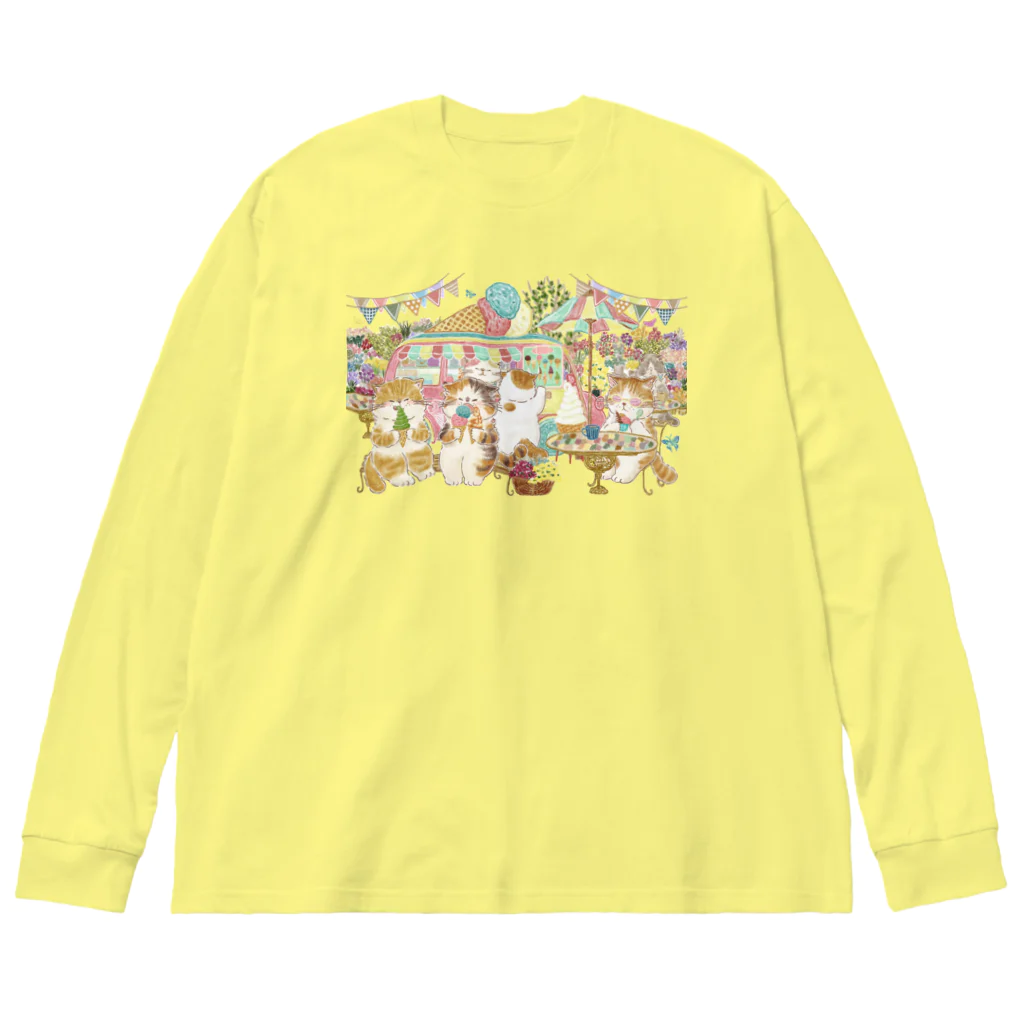 coeur.yu（クードットユー）の（②花マルシェバージョン）アイスクリーム屋さん　※こちらは②花マルシェバージョンです。 背景にお花がない①シンプルバージョンもあります。 ビッグシルエットロングスリーブTシャツ