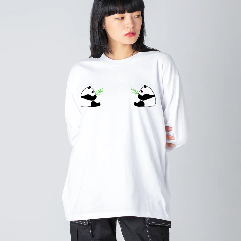 nishina-dashimakiの笹を食べるパンダ Big Long Sleeve T-Shirt