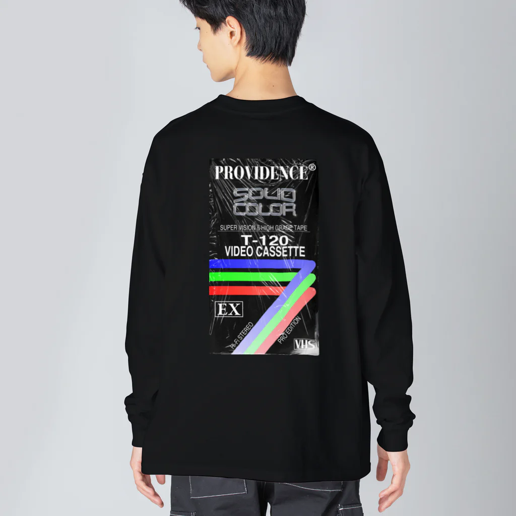 PROVIDENCE SAUCE Co., LtdのPROVIDENCE® VHS ビデオカセット パッケージ ビッグシルエットロングスリーブTシャツ