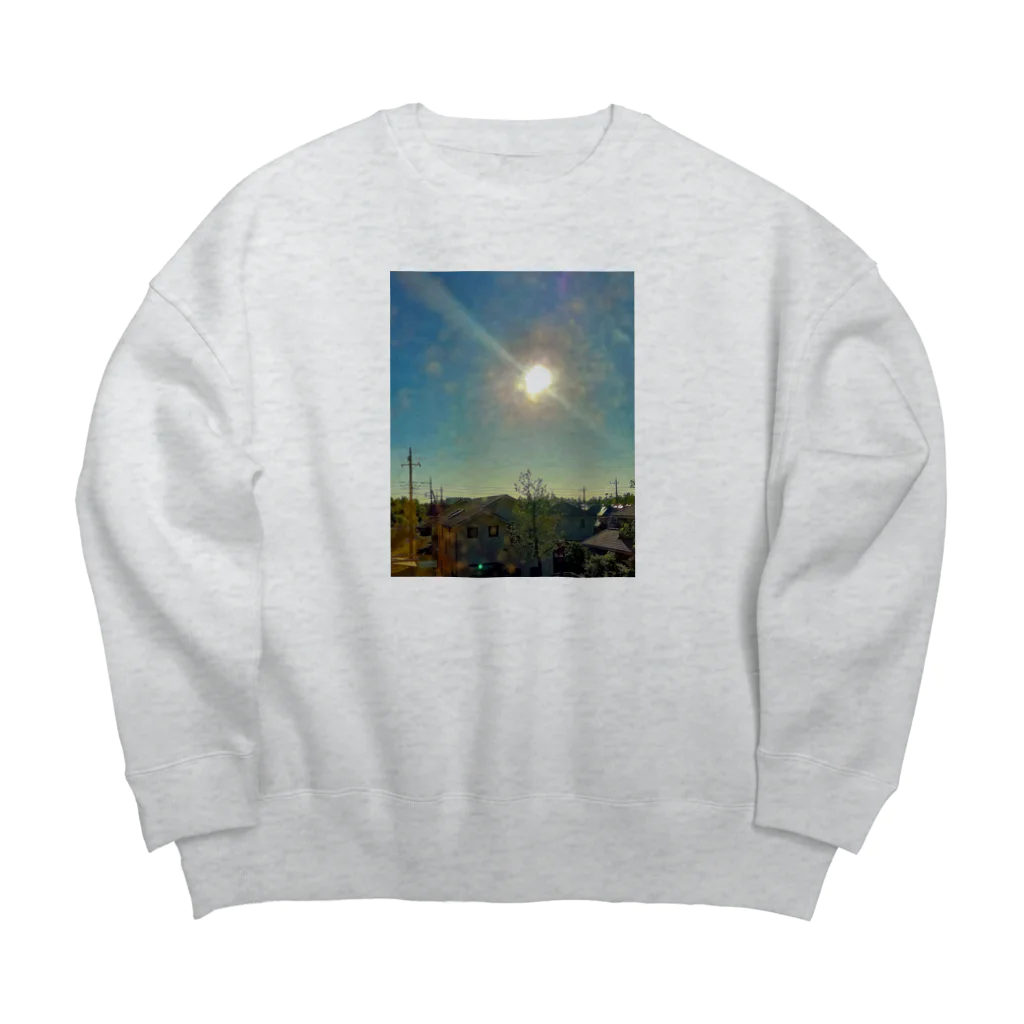 アンジュアートショップの朝日 Big Crew Neck Sweatshirt