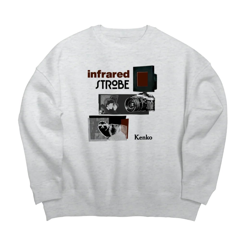 ケンコー・トキナー雑貨ショップ「ケンコーブティック」のKenkoクラシック～赤外線ストロボ～ Big Crew Neck Sweatshirt