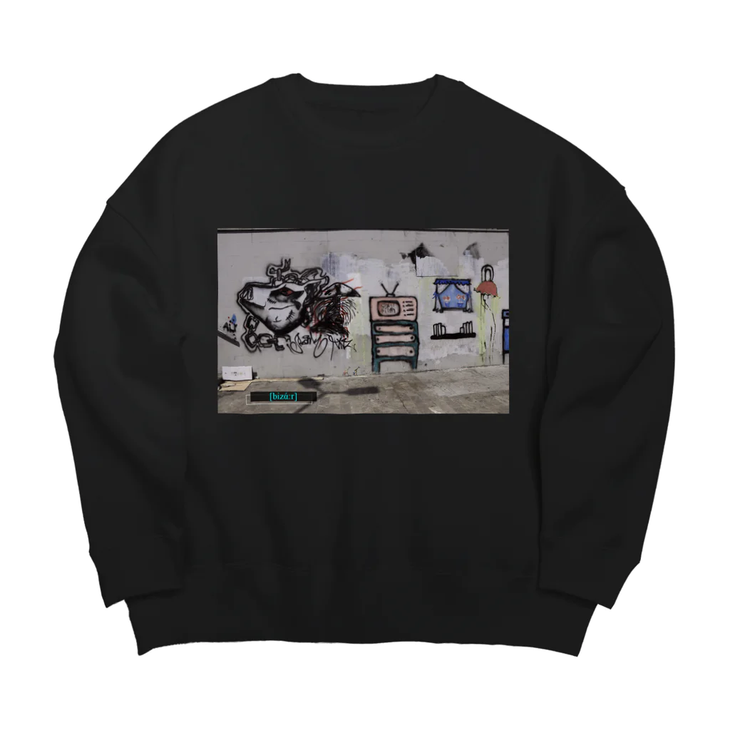 [Panguish]の[bizάːr]  Big Crew Neck Sweatshirt