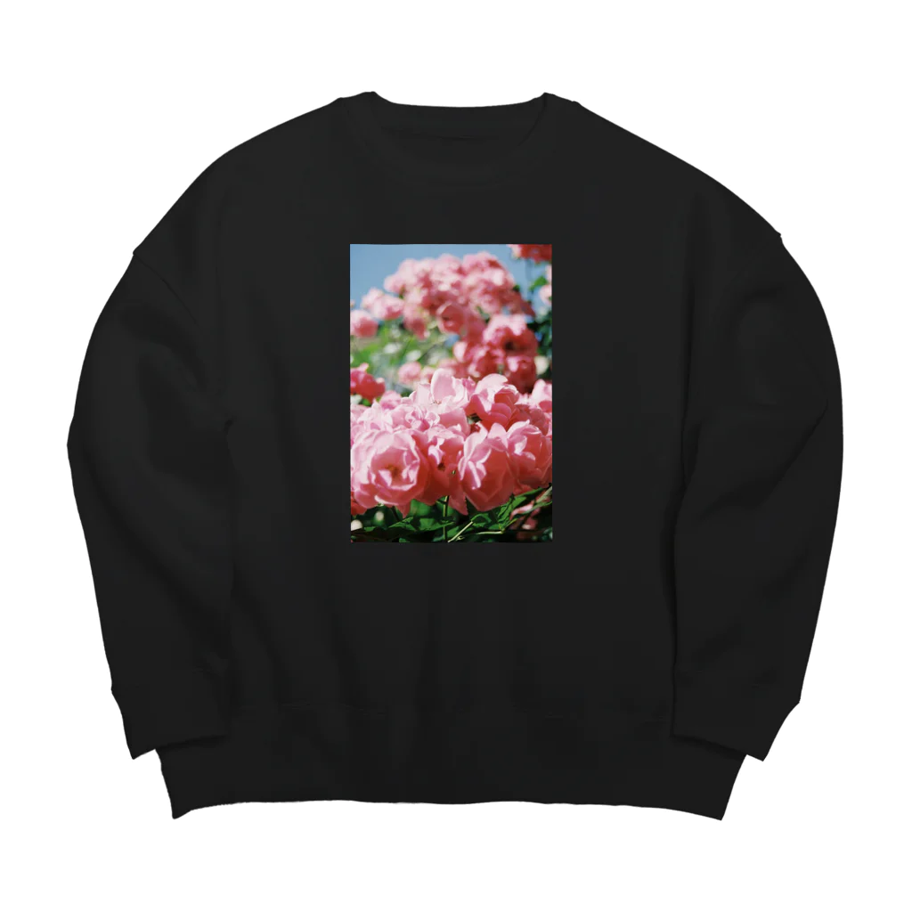 BLACKANDWHITEのBeautiful flowers Big Crew Neck Sweatshirt