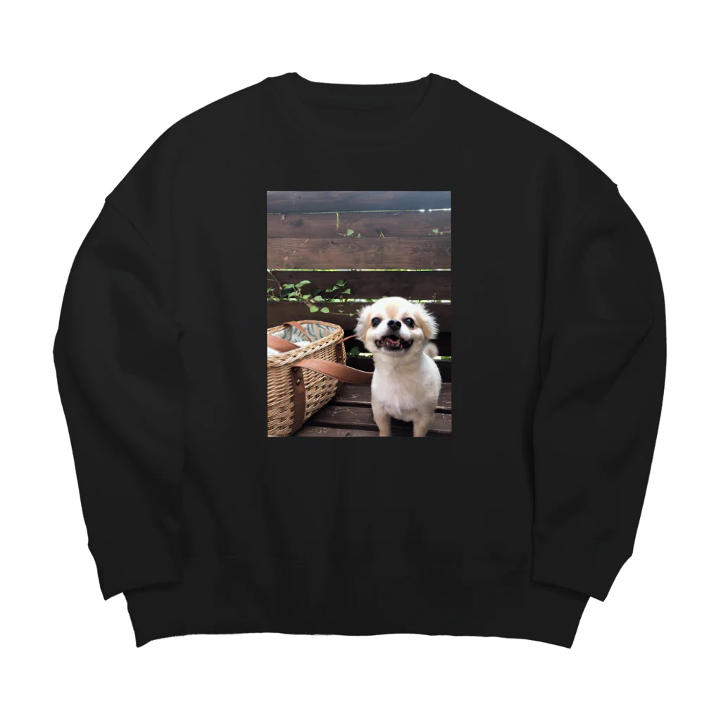 チワワのカフェタイムのとらちち Big Crew Neck Sweatshirt