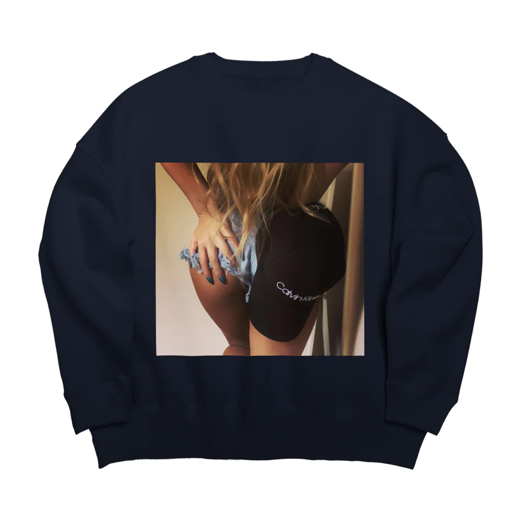 あちゅのカルバンクライン Big Crew Neck Sweatshirt