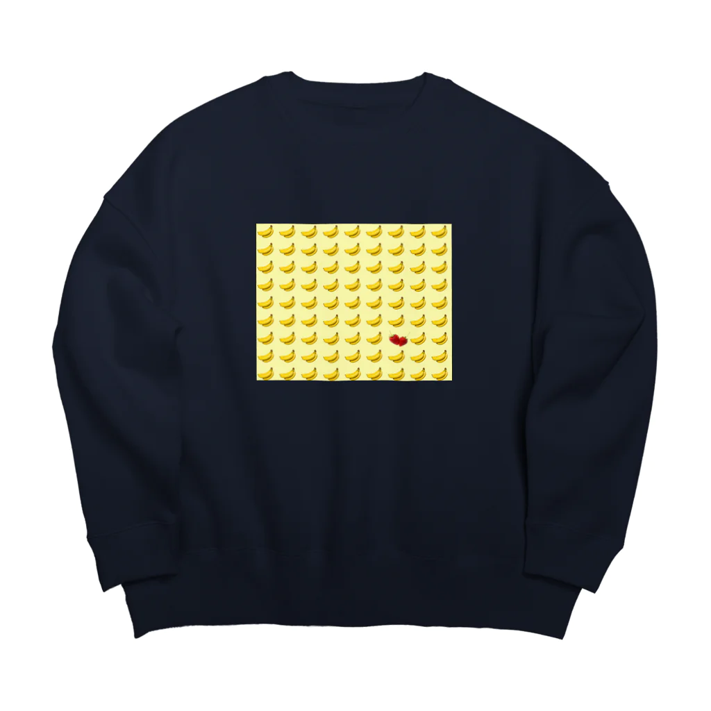 yukoymの総柄バナナひとつだけいちご　ファブリックイエロー Big Crew Neck Sweatshirt