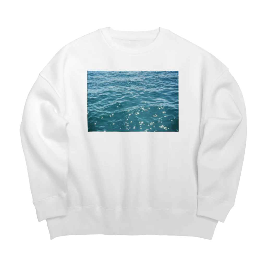 いろんな水面の琵琶湖の水面 Big Crew Neck Sweatshirt