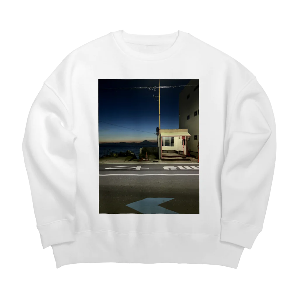 inacameraのバス停 Big Crew Neck Sweatshirt