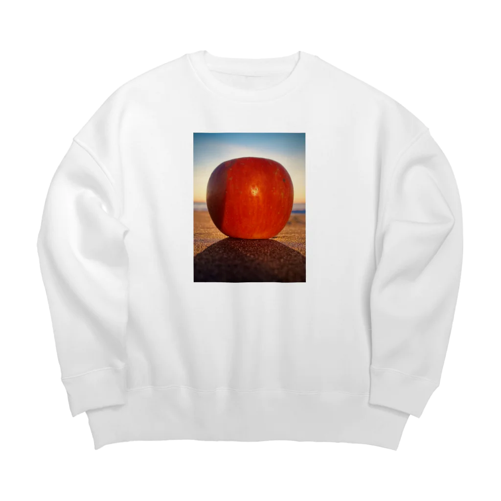 ARTPARTNERの朝焼けのりんご　 Big Crew Neck Sweatshirt