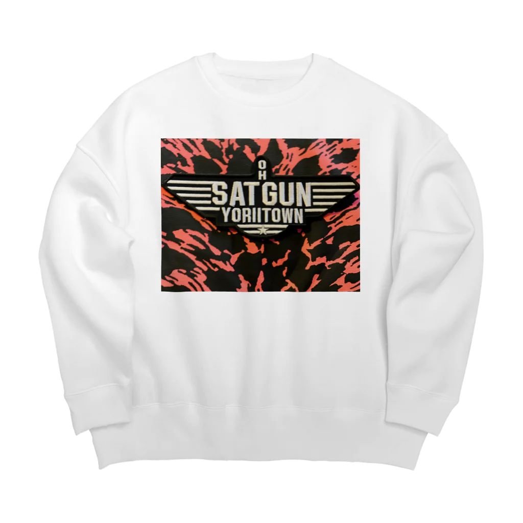 dj.ytkの大里軍公認グッズ Big Crew Neck Sweatshirt