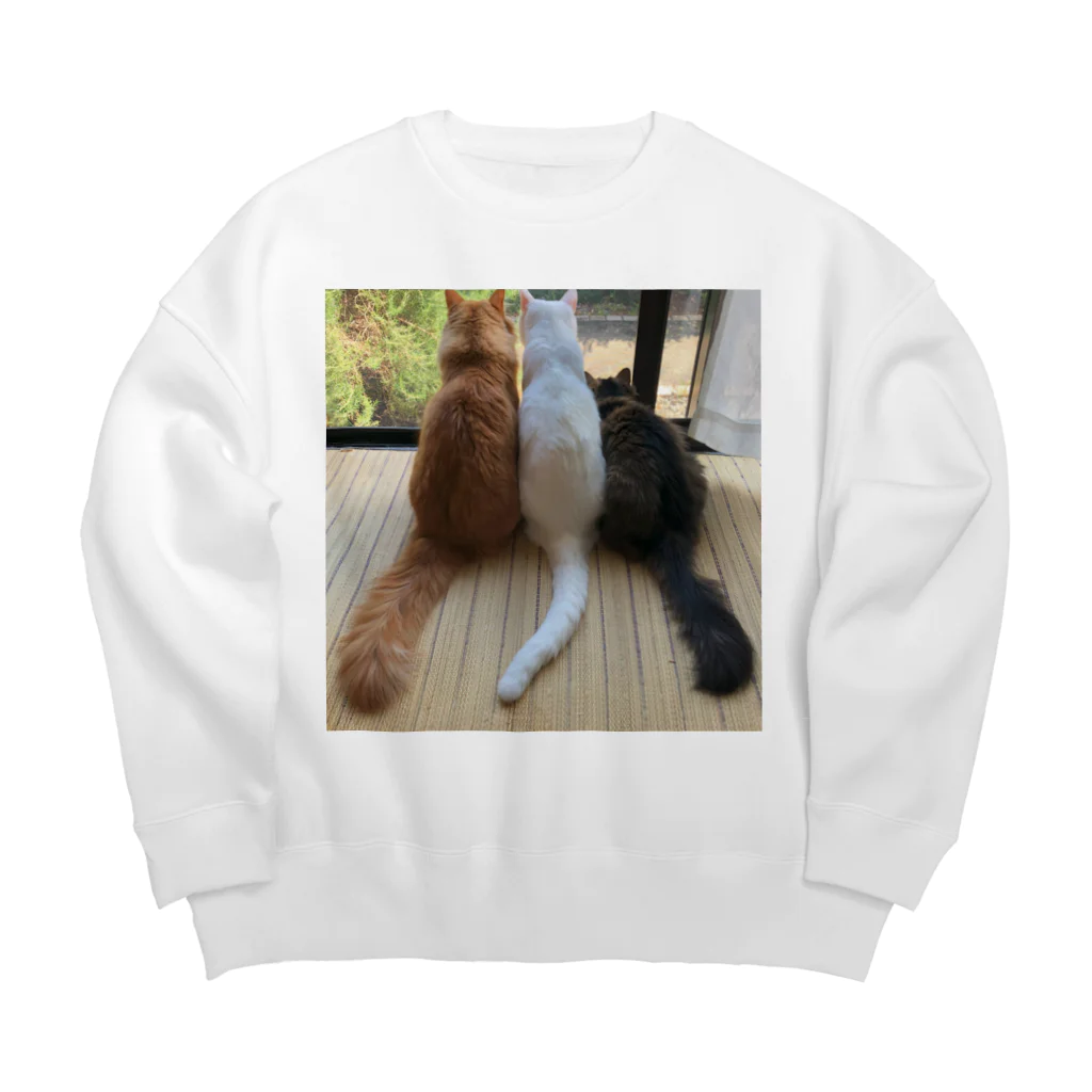 chibi_Lの縁側から外の景色を楽しむ３匹 Big Crew Neck Sweatshirt