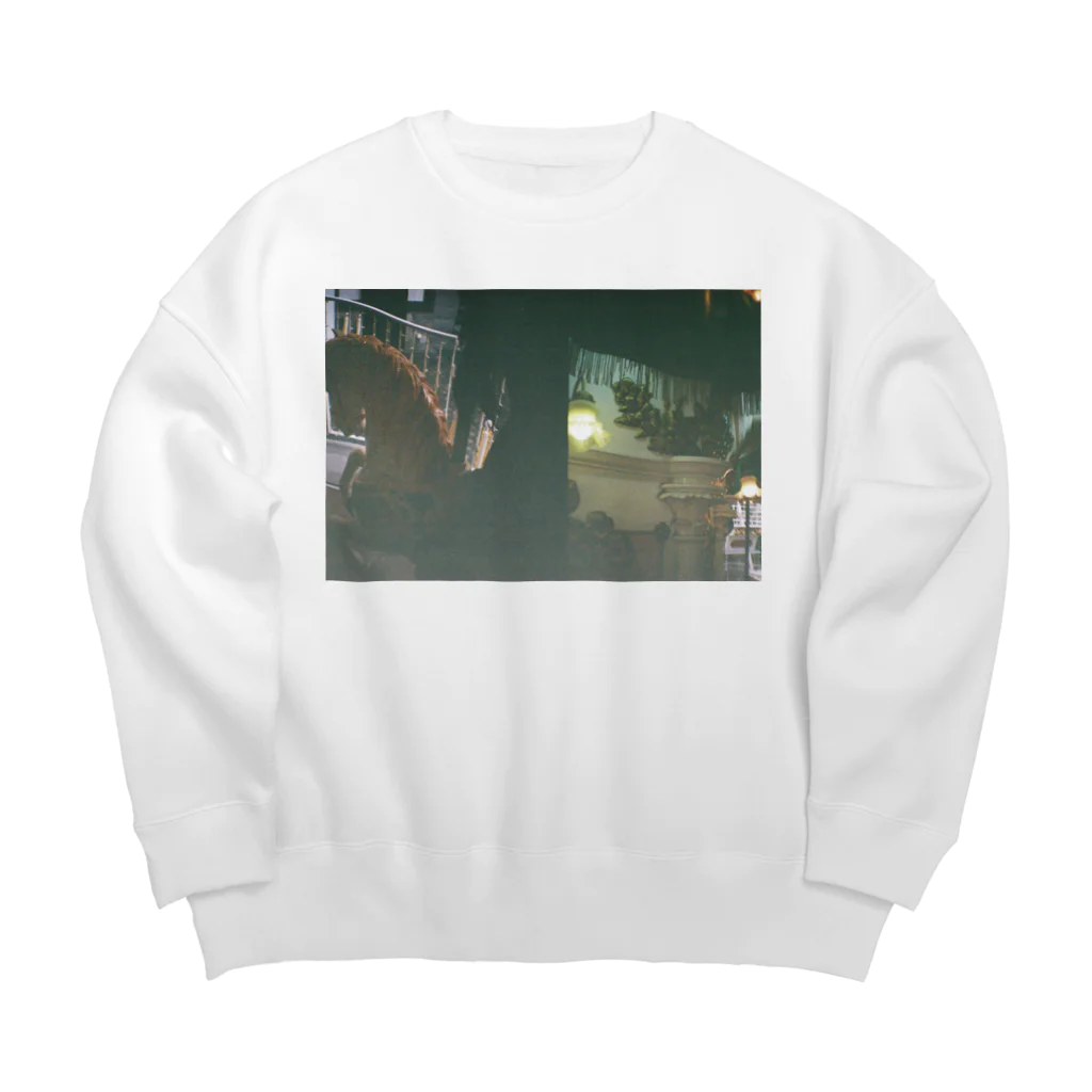 pata pataのまやかし~おもちゃカメラ~ Big Crew Neck Sweatshirt