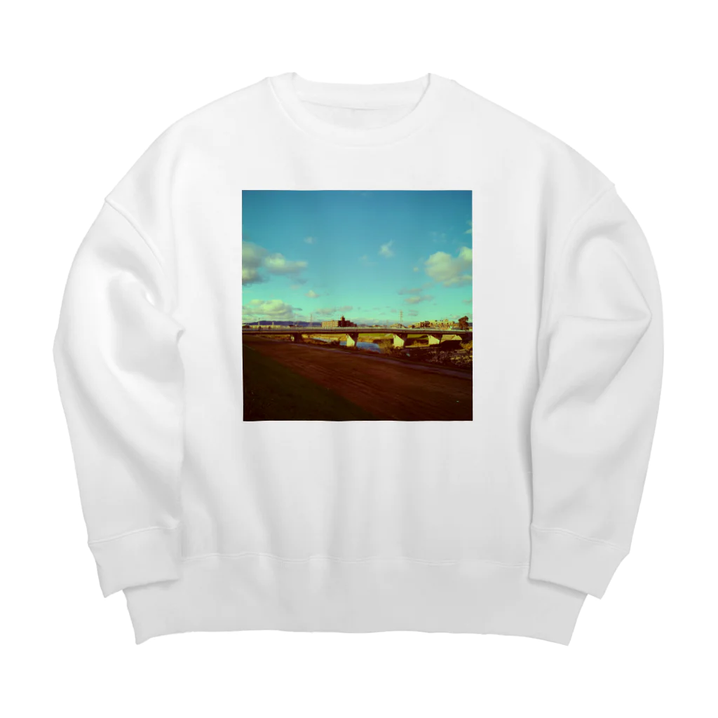 さきっぺの夕暮れの川沿い Big Crew Neck Sweatshirt