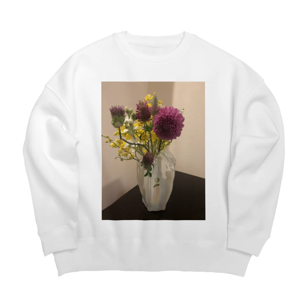 由希子のある日の花 Big Crew Neck Sweatshirt