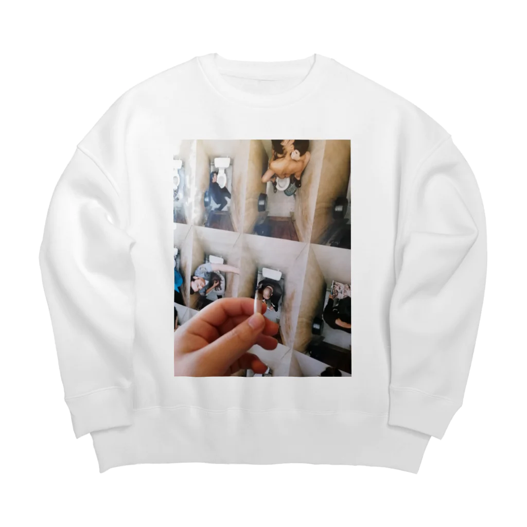 5392networkの昨日の吸い残し Big Crew Neck Sweatshirt