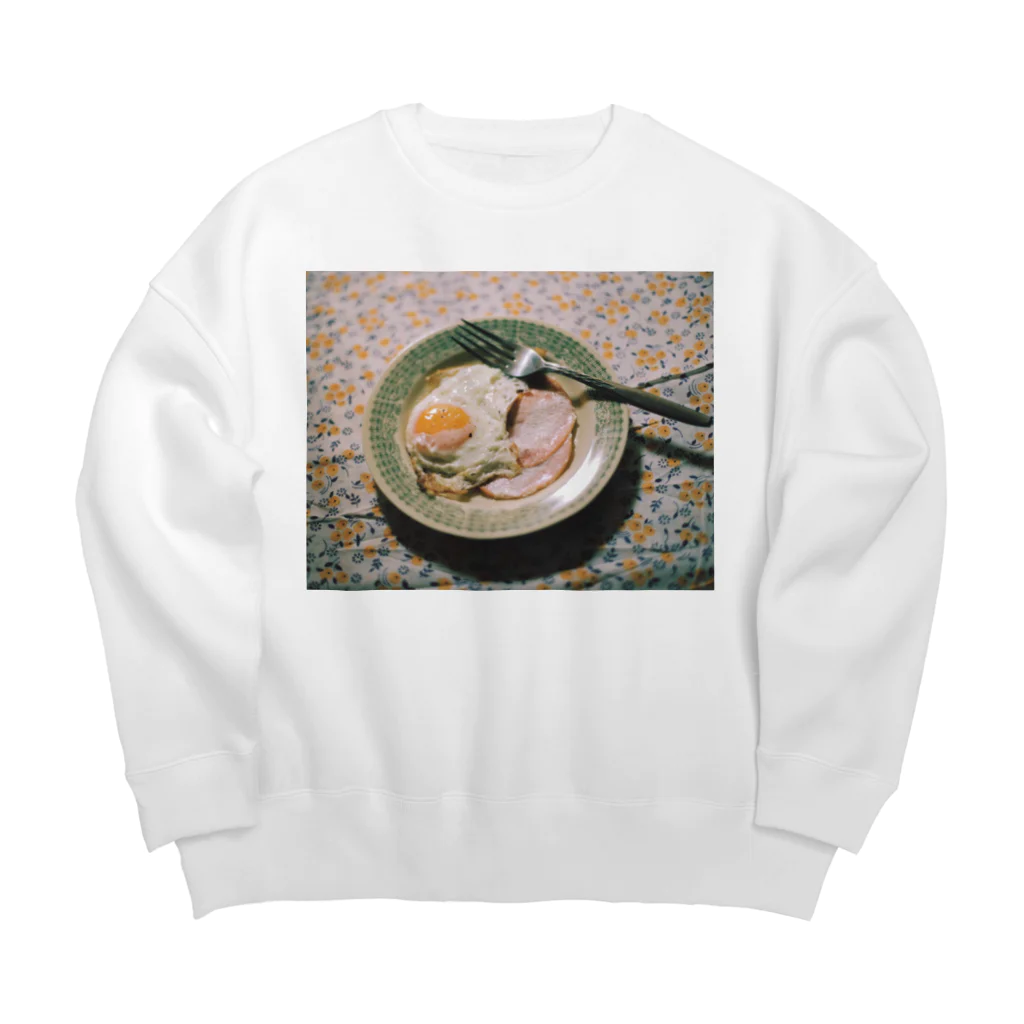 Kensuke Hosoyaのハムエッグ Big Crew Neck Sweatshirt