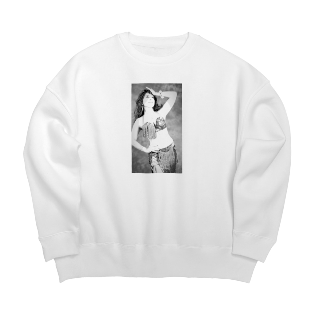 minasalehの超Belly girl Big Crew Neck Sweatshirt