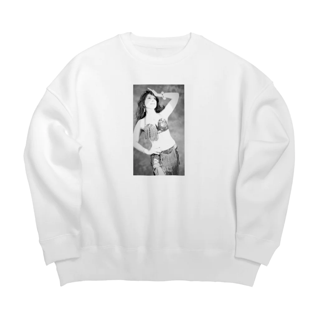 minasalehの超Belly girl Big Crew Neck Sweatshirt