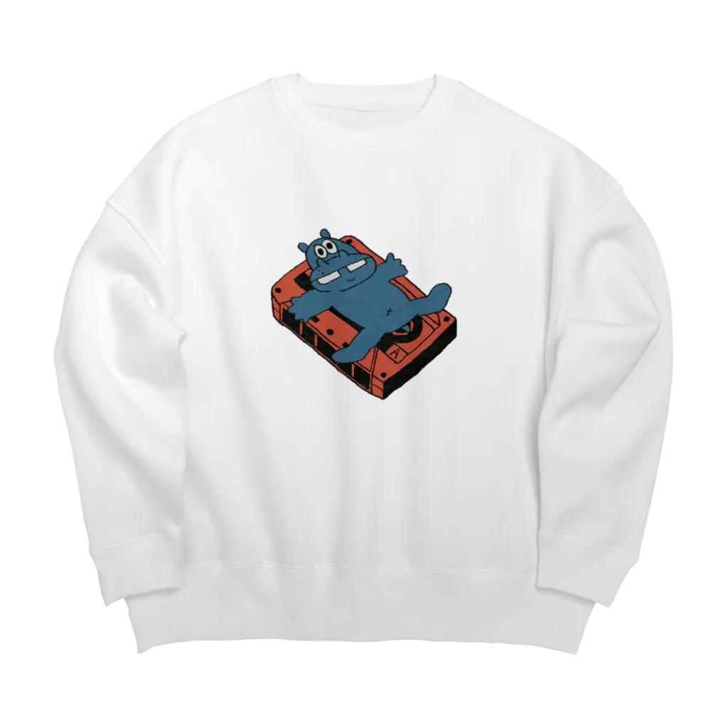 SYOKENのカバとカセットテープ(カラー) Big Crew Neck Sweatshirt