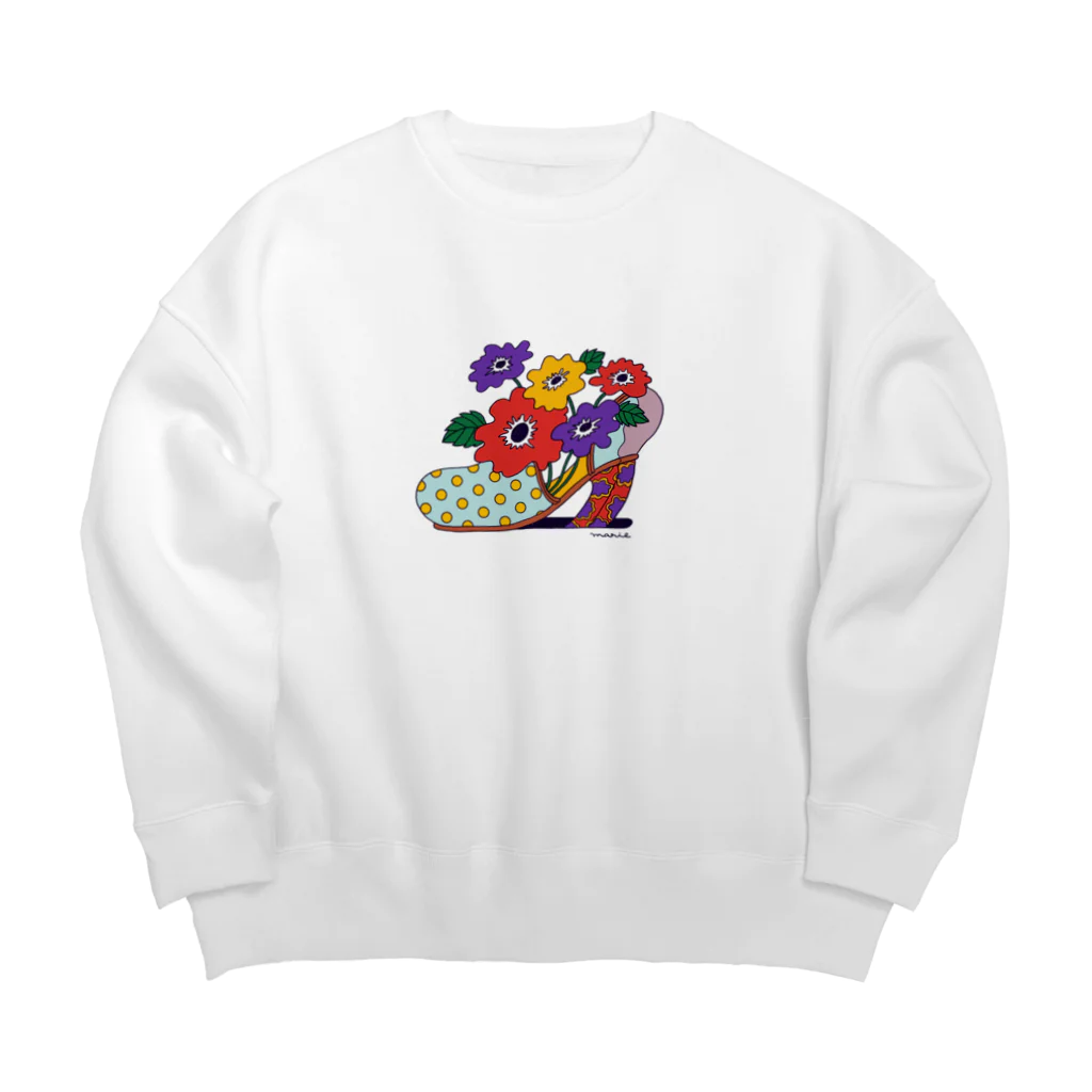 ワタナベ マリエのGood shoes take you to good places. Big Crew Neck Sweatshirt