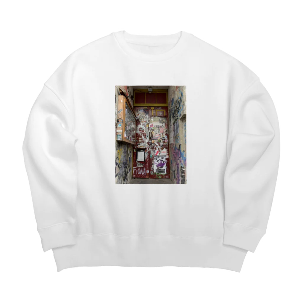 佐々木のベルリンの廃墟 Big Crew Neck Sweatshirt