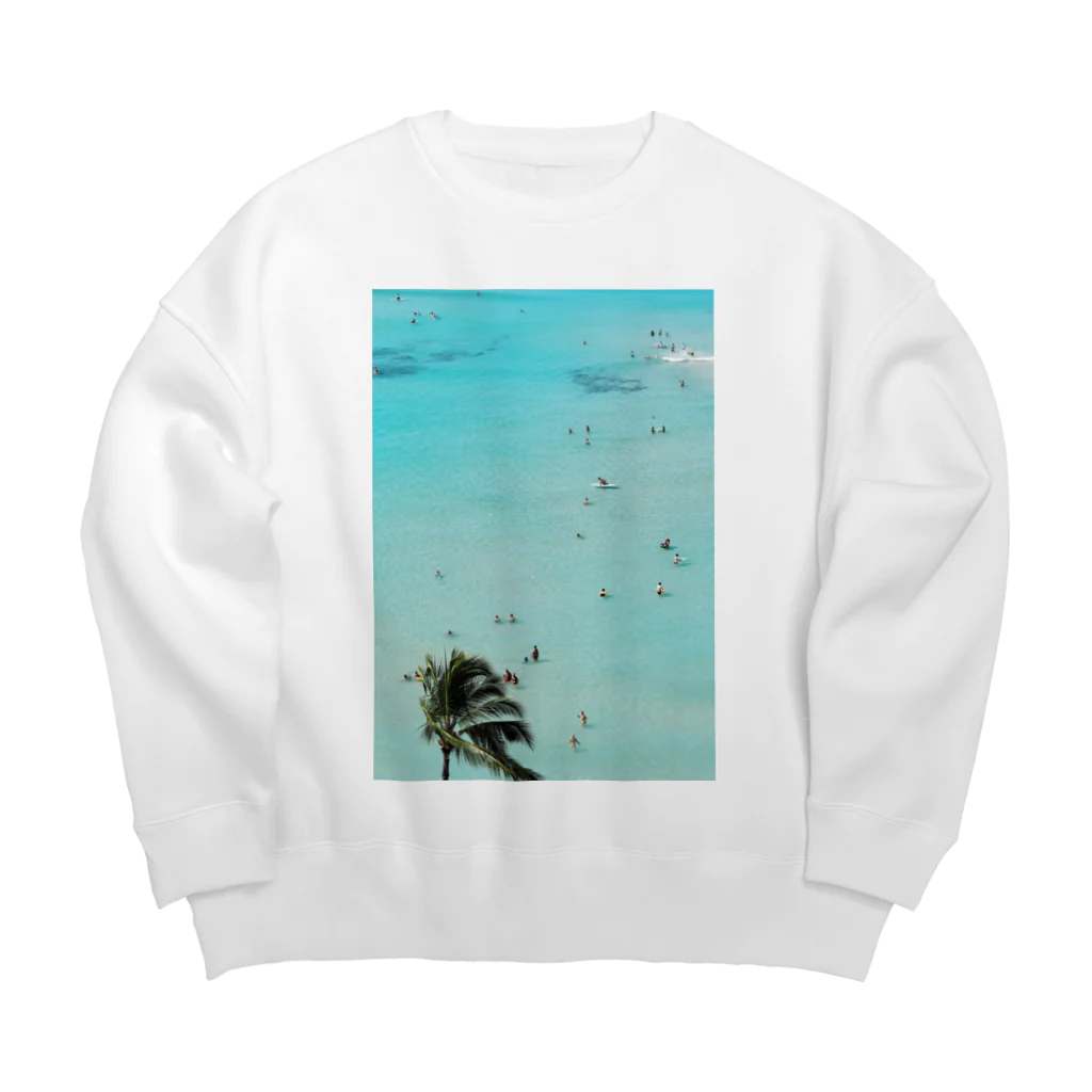 tsukaoのワイキキビーチ縦 Big Crew Neck Sweatshirt