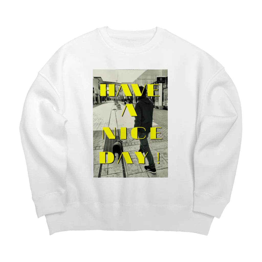 fortuna-coの休日 Big Crew Neck Sweatshirt