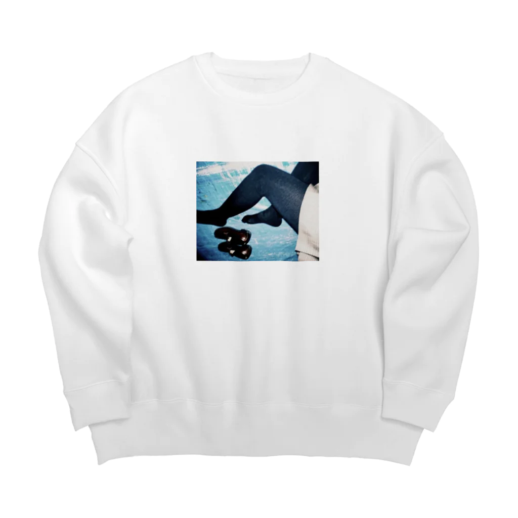 待ってる場所の衝動 Big Crew Neck Sweatshirt