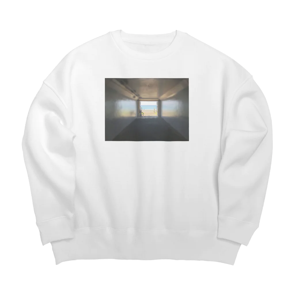 akane_art（茜音工房）の癒しの風景（海への入口） Big Crew Neck Sweatshirt