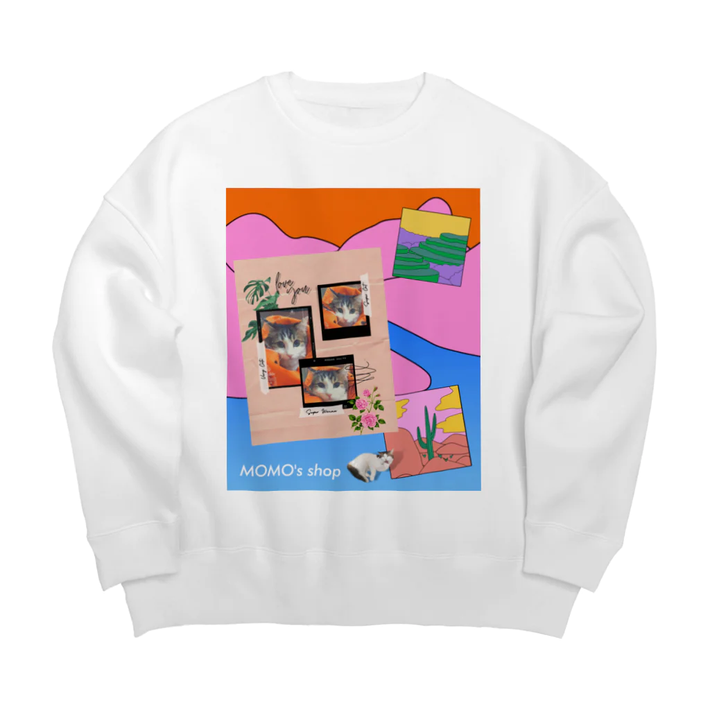 𝙈𝙊𝙈𝙊'𝙨 𝙎𝙝𝙤𝙥のMOMOのレトロなデザイン #01 Big Crew Neck Sweatshirt