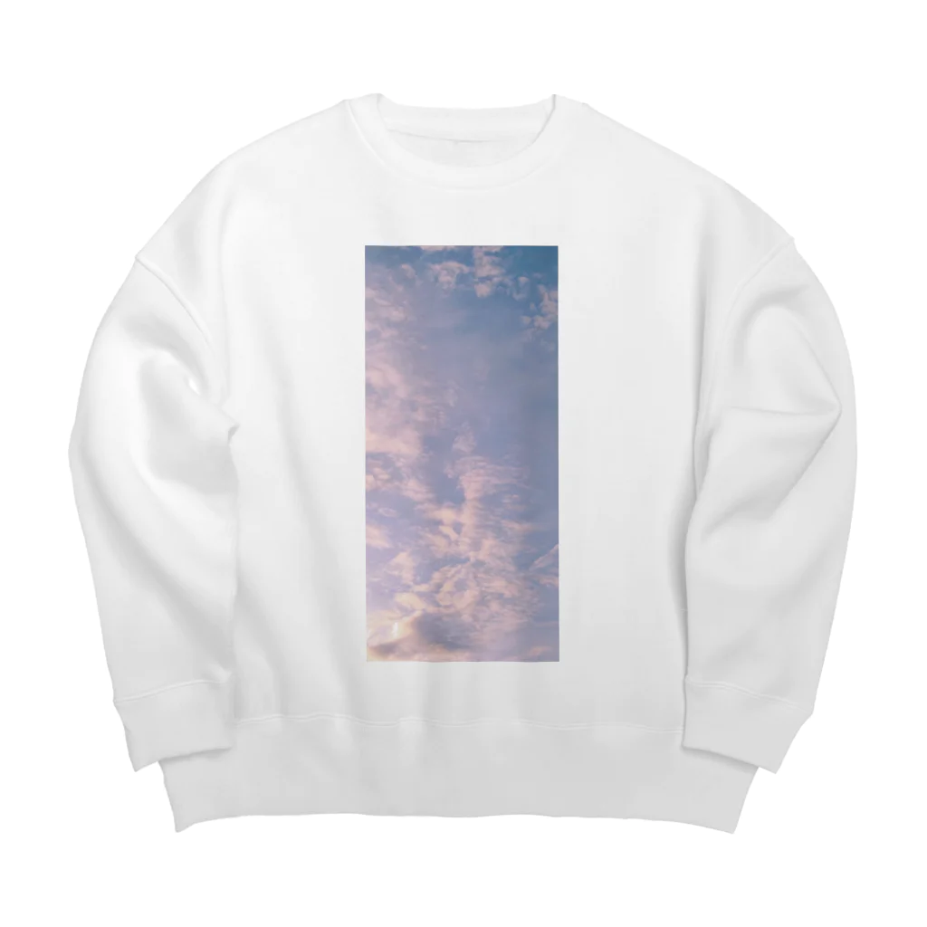 シンプル屋さんの雨上がりの夕空 Big Crew Neck Sweatshirt