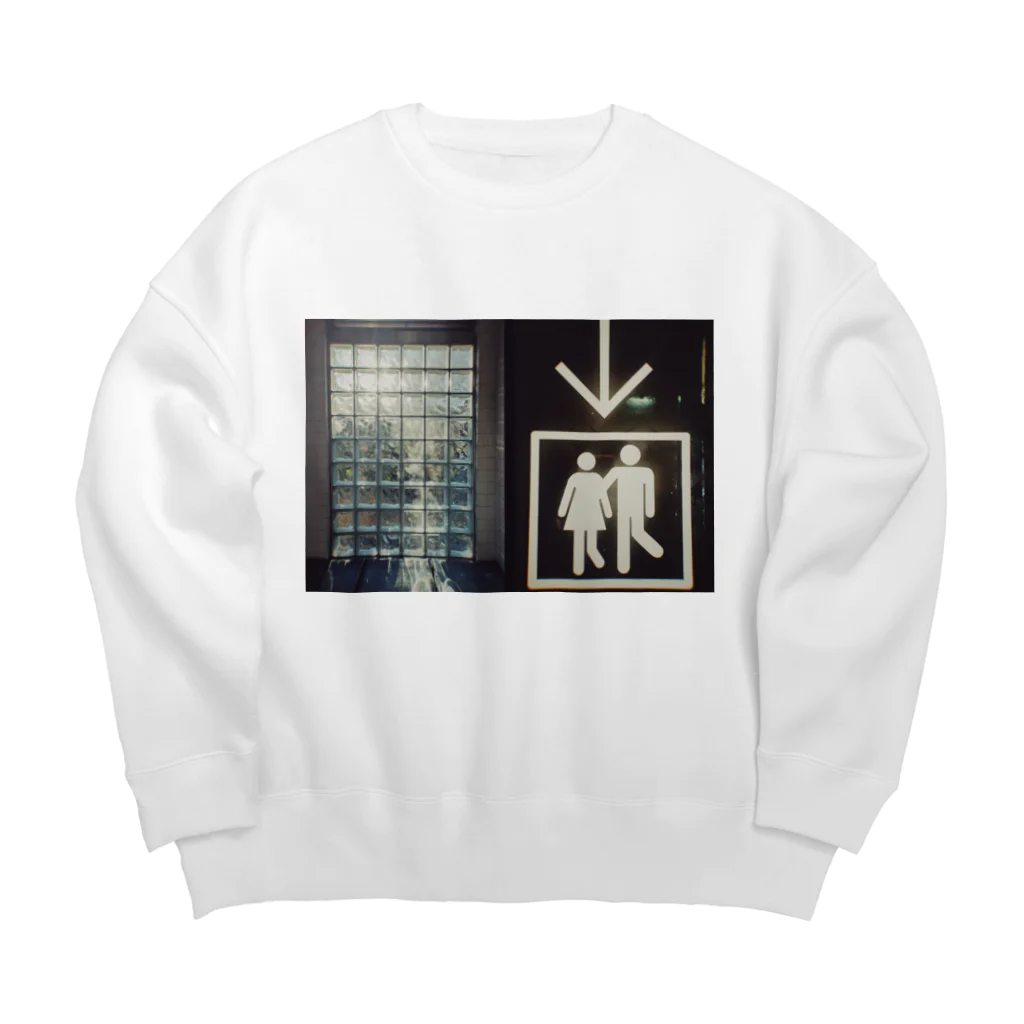 ラクガキモデルの逃避行🎞 Big Crew Neck Sweatshirt