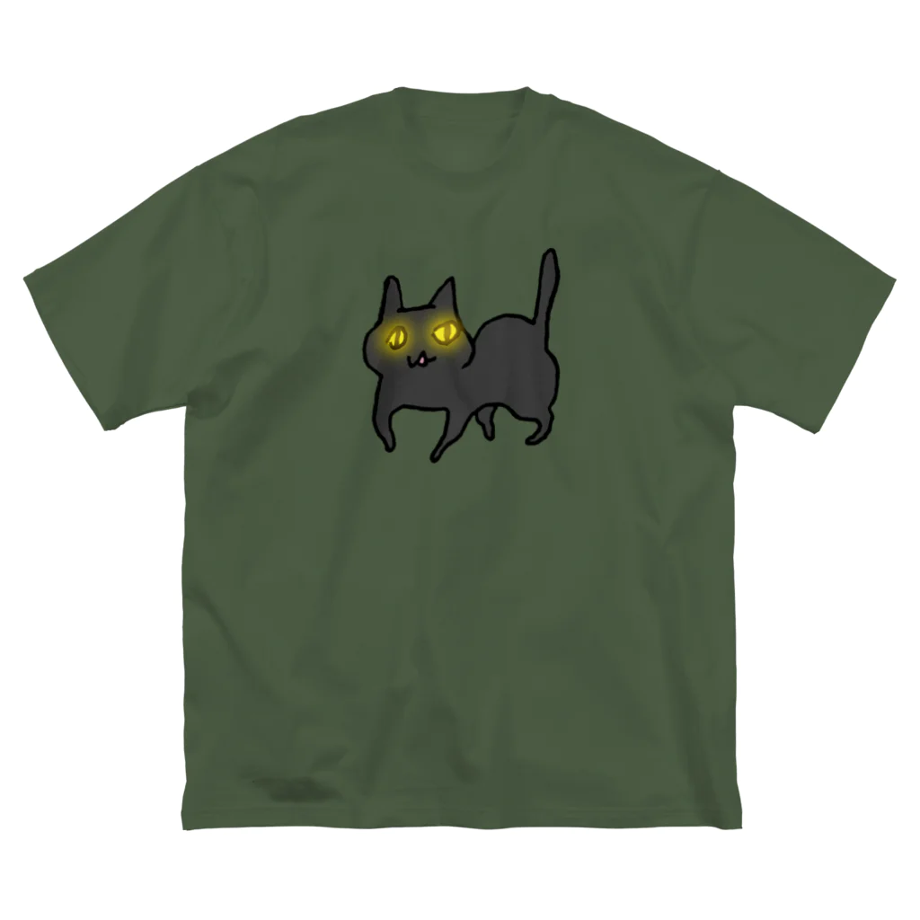 ねりのくらやみのねこ Big T-Shirt