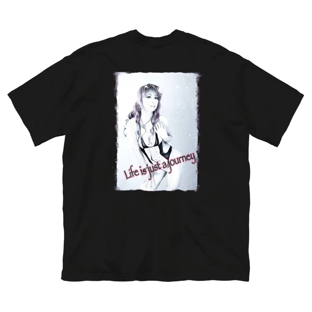 みなまりSHOPのエロカワ女子 Big T-Shirt