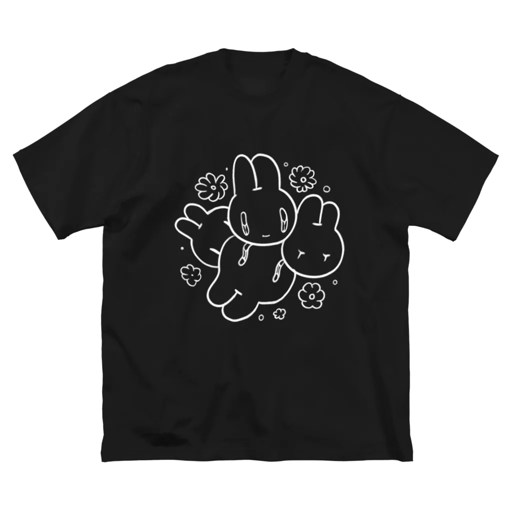 カヱデ・メメモリのギュウギュウうーさー黒 ビッグシルエットTシャツ