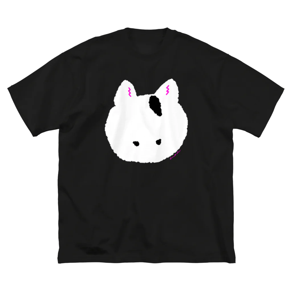 もちベルSTORE（おもちとベルカ）のOmochi（face） ビッグシルエットTシャツ