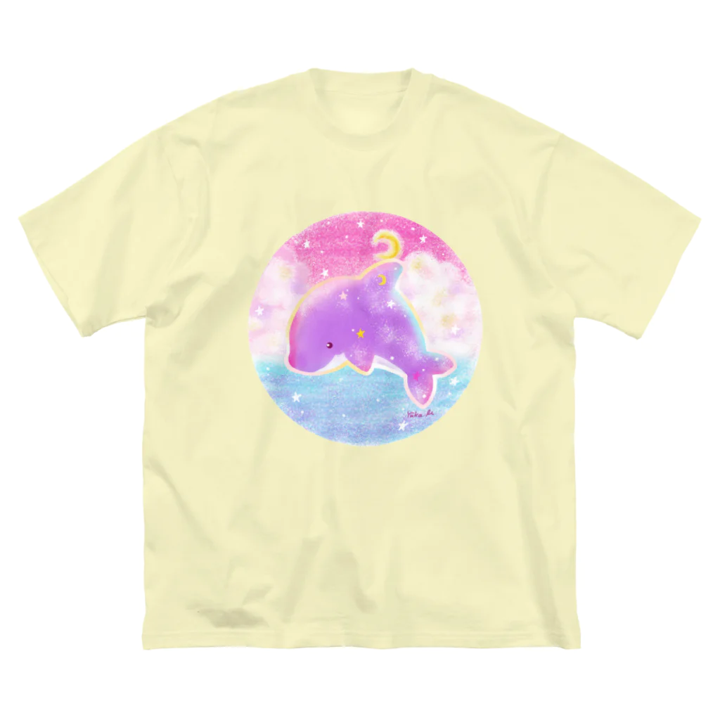 前田悠花｜イラストレーターの★夢見るイルカ（ピンク)★ ビッグシルエットTシャツ