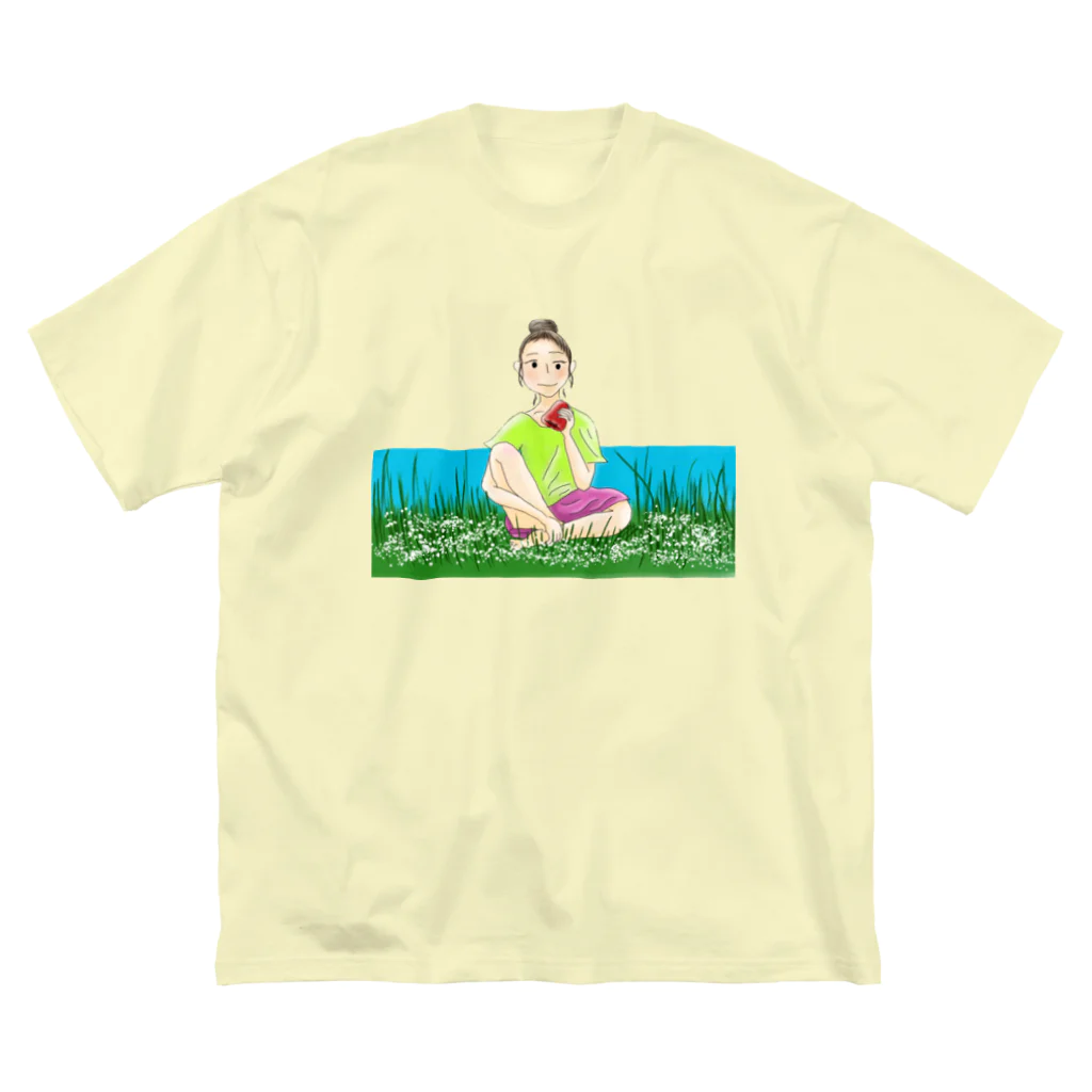 ピンクノヒヨ子のローズアップル Big T-Shirt