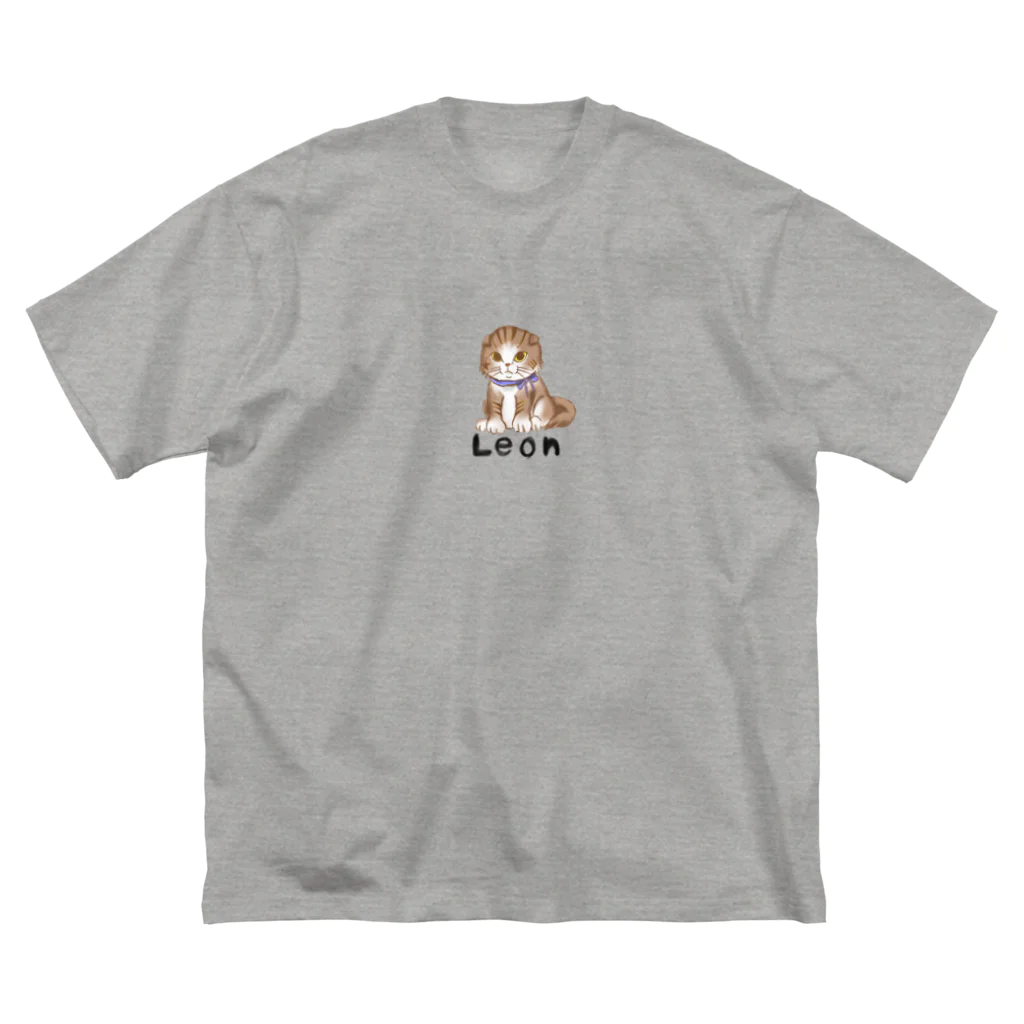 "Schönheit" シェーンハイトの猫のLEON(レオン) Big T-Shirt