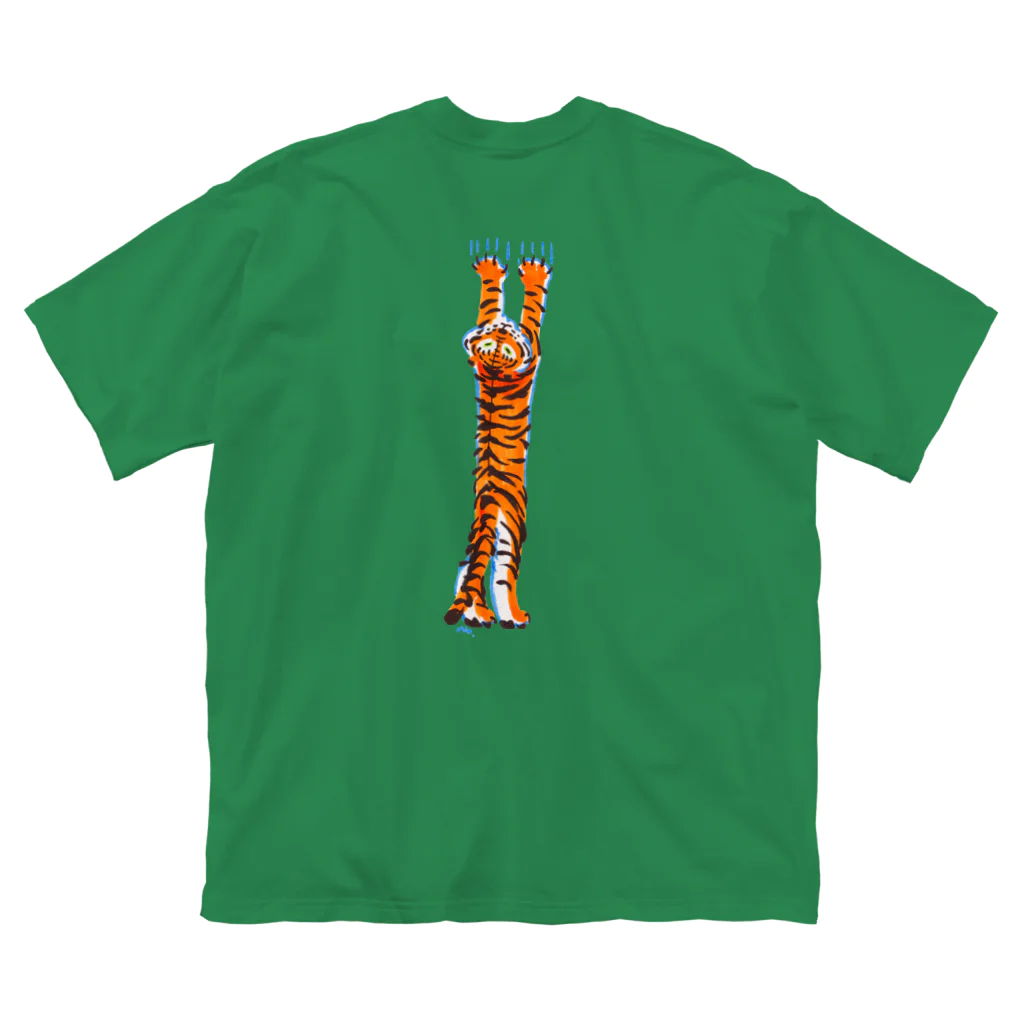 segasworksのトラちゃん（のびのび〜爪とぎ） ビッグシルエットTシャツ