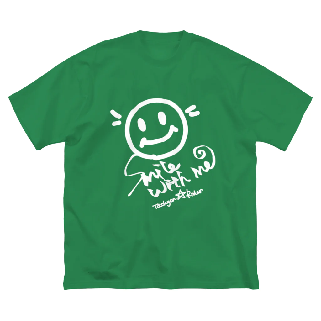 タキオン✩ライダー✩ラボのSmile with me【しろ】 ビッグシルエットTシャツ