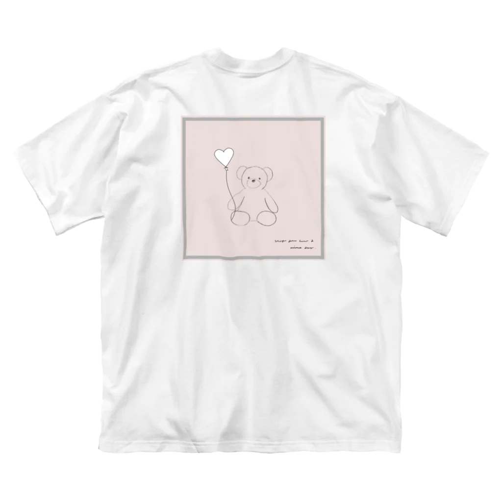 rilybiiの🧸 Bear and heart white balloon . ビッグシルエットTシャツ