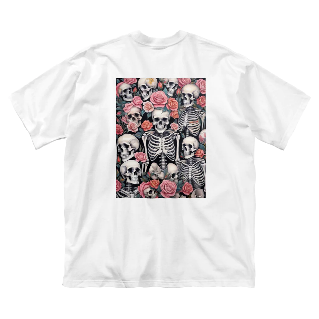 Skull sectionの薔薇とドクロ ビッグシルエットTシャツ