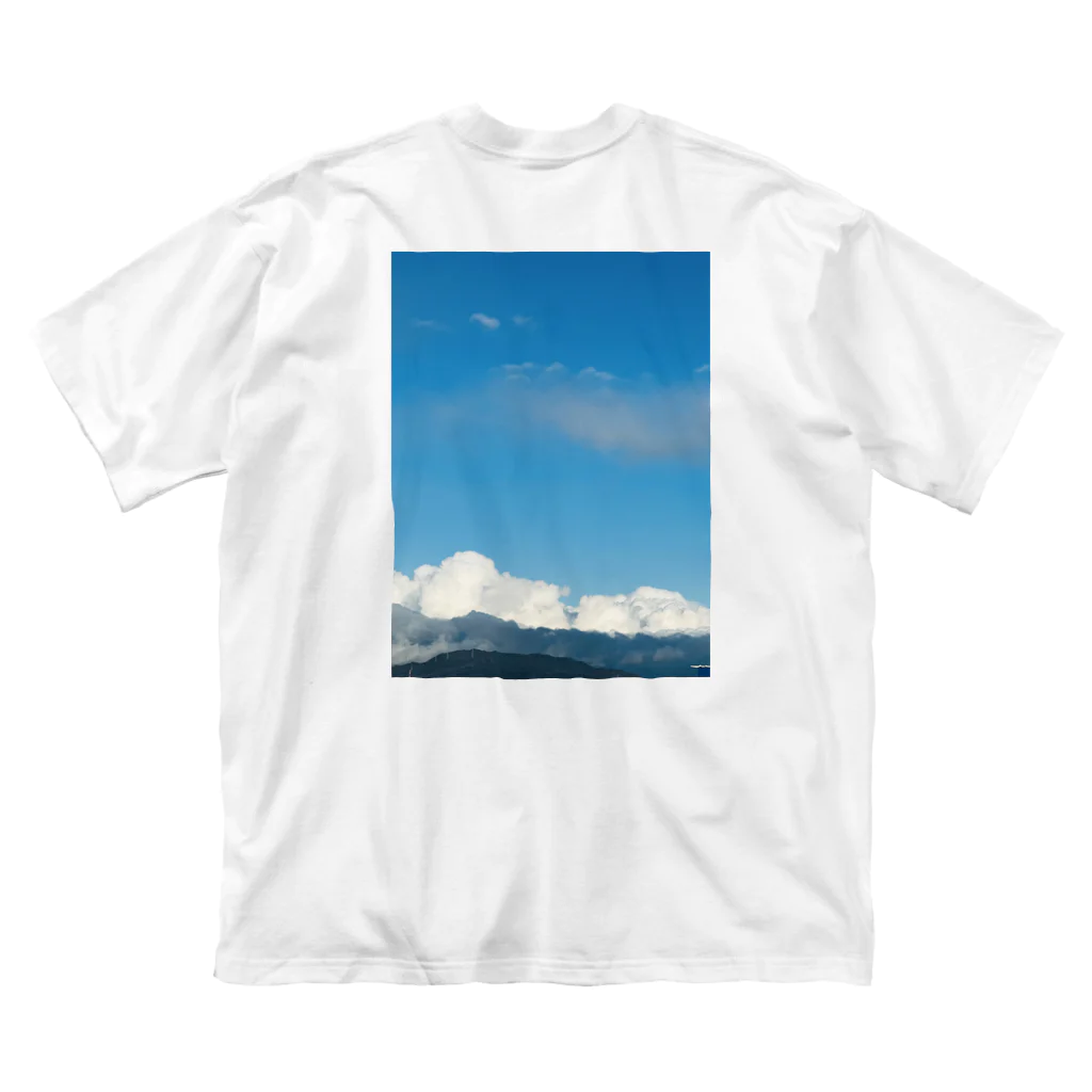 k_cloudart official shopのKUMO KUMA ビッグシルエットTシャツ