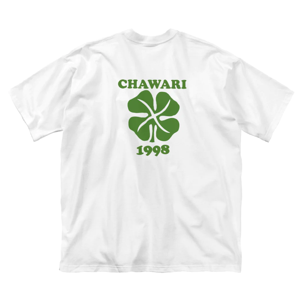 CHAWARIのビッグシルエットTシャツ