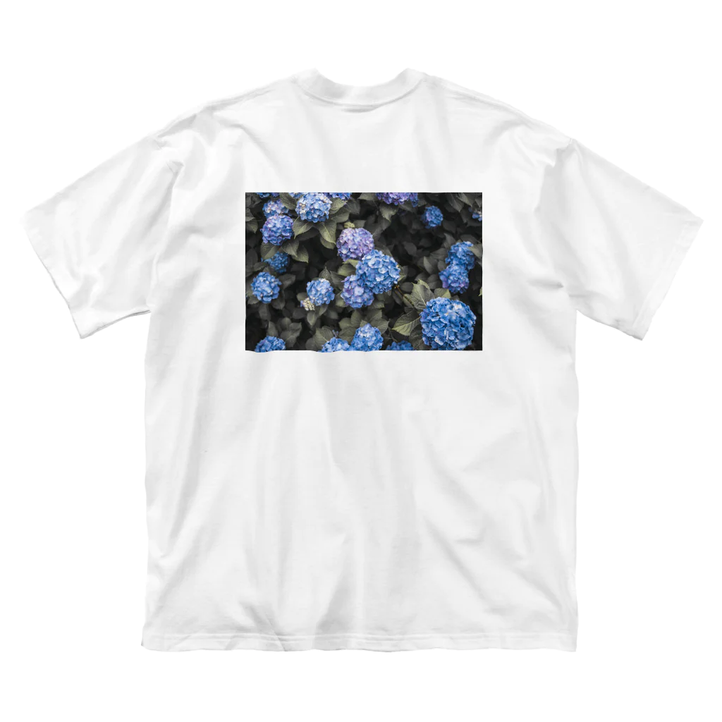 nanato yamadaのHydrangea 紫陽花T blue ビッグシルエットTシャツ