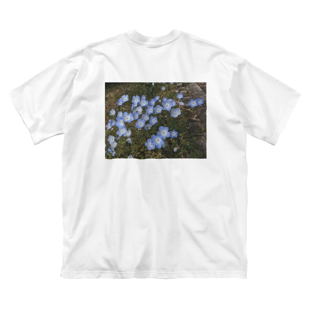 植物観察のネモフィラって可愛い。 ビッグシルエットTシャツ